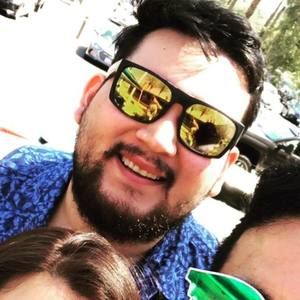 Meet your Posher, Eduardo